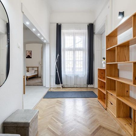 Setting Sun Apartment Будапеща Екстериор снимка